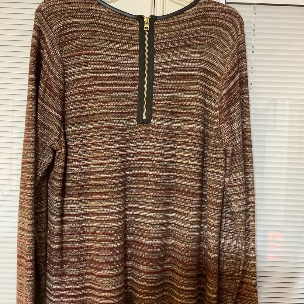 Ladies Sweater